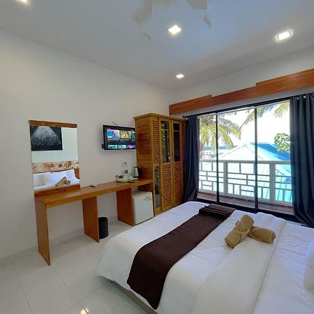 Paradise Retreat, Maafushi Exteriör bild