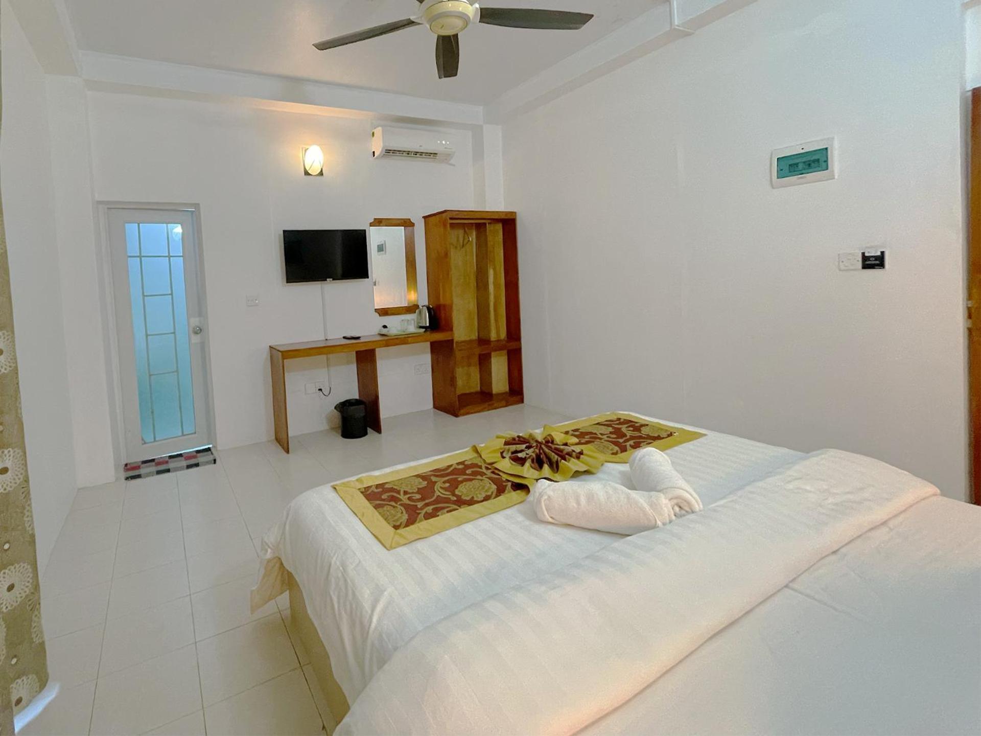 Paradise Retreat, Maafushi Exteriör bild